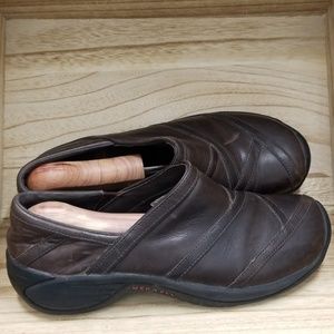 Merrell womans slip ons